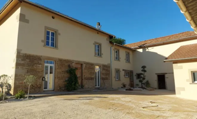 Rénovation façade de maison, Vienne, Faria Multi Services